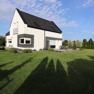 Dom na sprzedaż